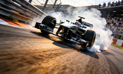 F1一级方程式赛车高速弯道刹车盘泛红与胎温分布